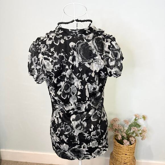 Gorgeous vintage y2k black & gray lace floral babydoll top - Picture 4 of 7